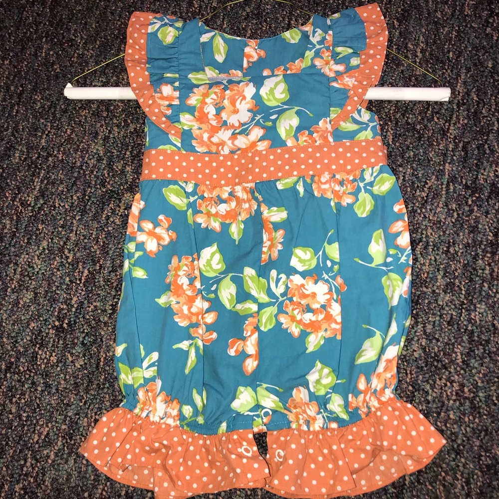 Eleanor rose Floral 18m NWOB